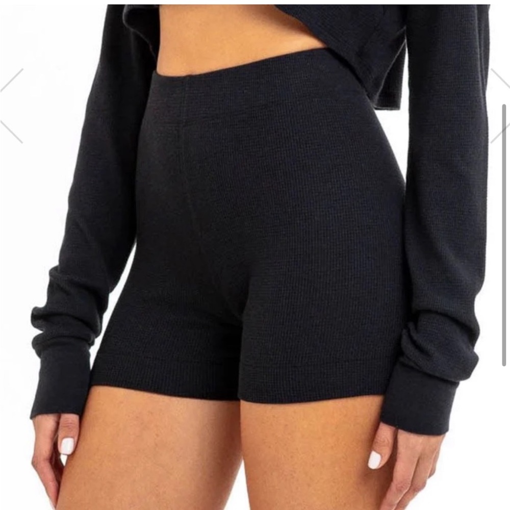 Eterne Black Women's Shorts XS extra small thermal biker waffle